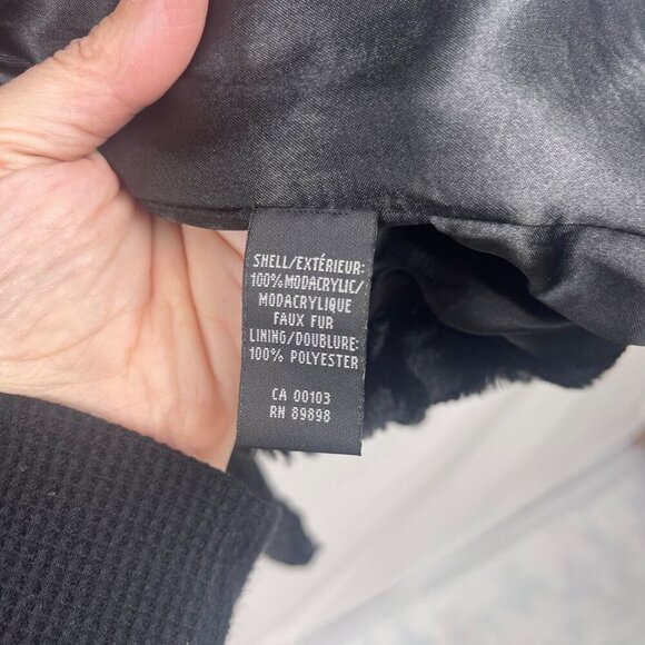 Outdoor Edition By Parkhurst Long Black Faux Fur Coat With Button Closure - Picture 11 of 14